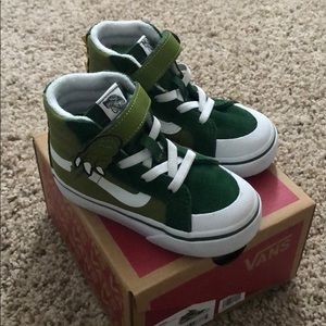 Hard to Find Dino Vans